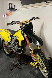 Suzuki rmz250 