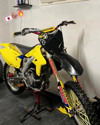 Suzuki rmz250 