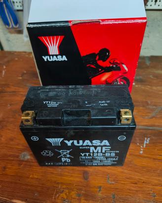 batteria yuasa moto 