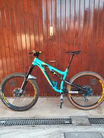 MTB enduro Rocky Mountain 