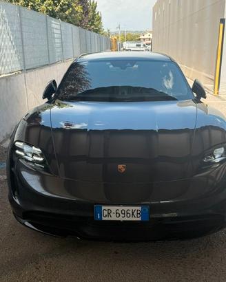 AUTOVEICOLO ELETTRICO