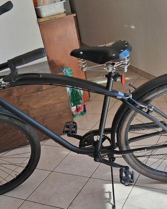 Bicicletta da passeggio “Cafe’ Racer Unieuro”nera