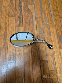 Specchietto retrovisore moto