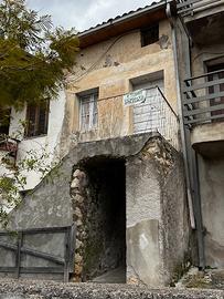 Monolocale santa francesca - colle grosso - veroli