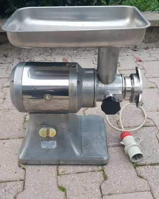 Tritacarne professionale