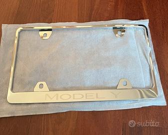 Porta targa telaio Tesla model Y