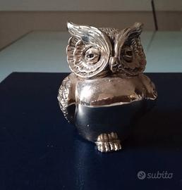 soprammobile da collezione in laminato argento