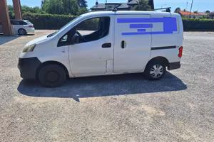 nissan 200 nv