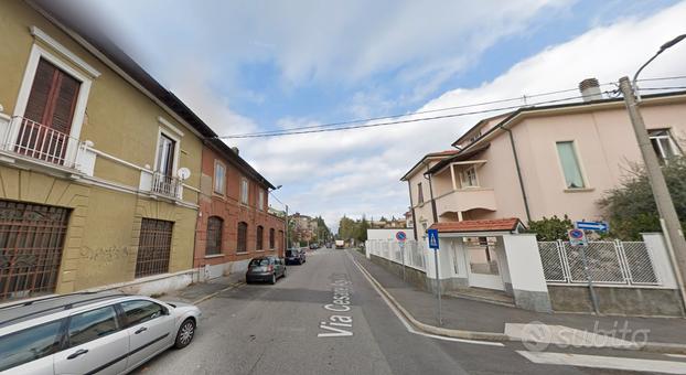 Stanza singola a Monza-400 euro tutto incluso