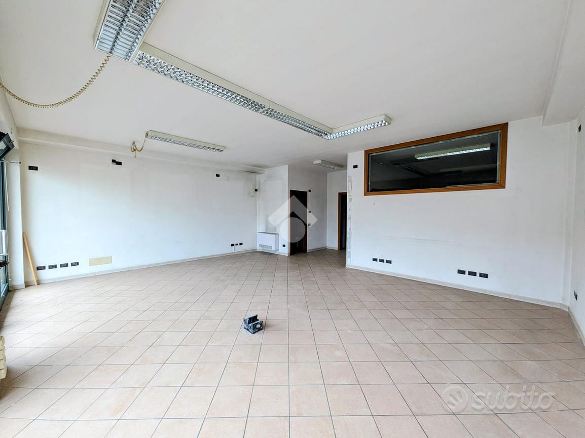 UFFICIO A CAPRINO VERONESE - Vista 5