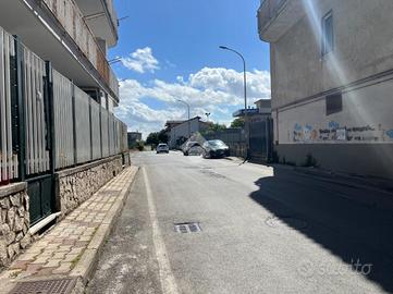 NEGOZIO A MUGNANO DI NAPOLI