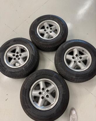 Cerchi e gomme jeep wrangler tj