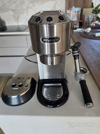 Macchina da caffè De'Longhi Dedica Style EC685.M