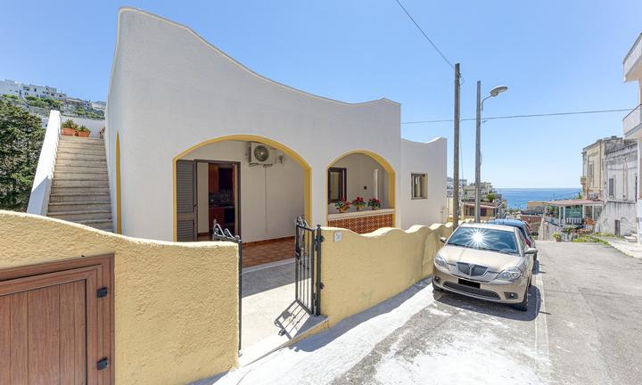 Appartamento a castro marina