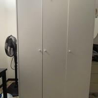 Armadio bianco 3 ante Ikea