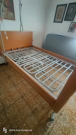 Letto ortopedico elettrico e Cassettone vintage