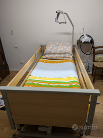 Letto per disabili con movimento elettrico