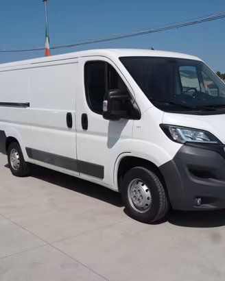 Peugeot Boxer 333 2.0 BlueHDi 130CV PC-TN Furgone