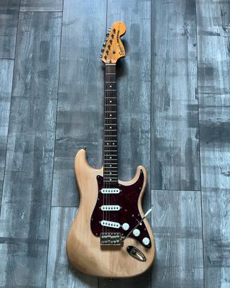 SQUIER FENDER 70