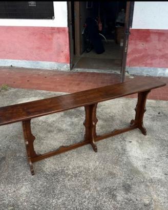 Tavolo fratino