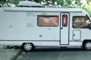 camper d'epoca completo di tutto