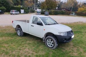 Mitsubishi L200 2.5 DID 4WD RD LOCK Cassone 2,20 m