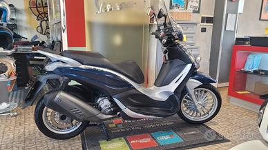 Piaggio Beverly 300