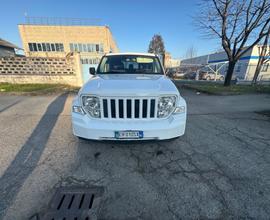 Jeep Cherokee 2.8 CRD DPF Limited Auto