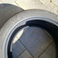 Gomme invernali con 300 km Winter I Cept Evo 3