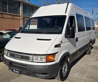 Iveco 35S13 9 posti
