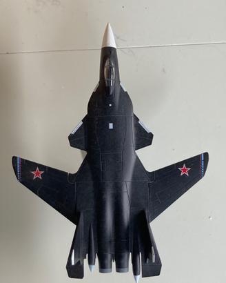 Sukhoi Su 47 Berkut sovietico scala 1/72 Italeri