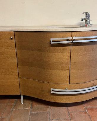 MOBILE BAGNO