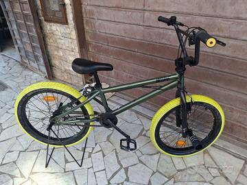 bici n.20 marciante bmx doppio colore 