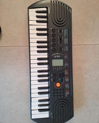 Tastiera Casio  ideale per scuola media