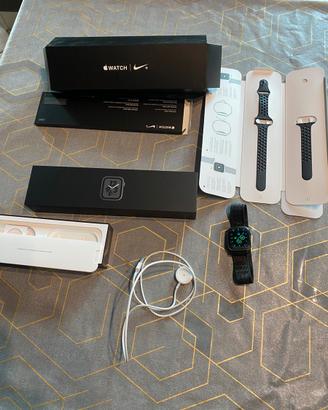 Apple watch 4 nike 44 cellular