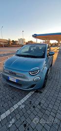 Fiat 500e La Prima ICON Cabrio