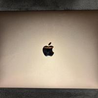 MacBook Air 13” M1 (2020) Oro – 8GB / 256GB