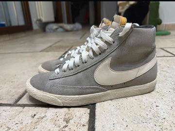 Nike blazer num 39