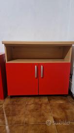 Mobiletto con 2 ante colore rosso/legno