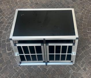 Kennel / Trasportino cani in alluminio per auto