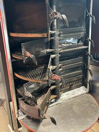 Barbecue da interno o esterno a piani