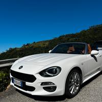 Fiat 124 spider