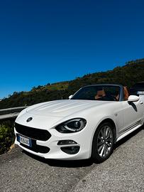 Fiat 124 spider