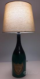 Lampada con bottiglia Dom Perignon 2009