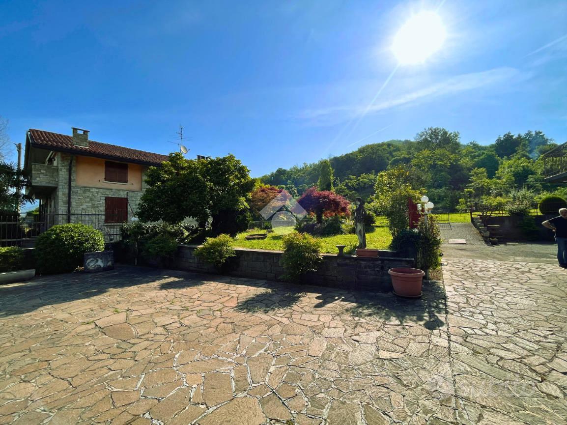 House in Capriolo, Pirlotti - Altro