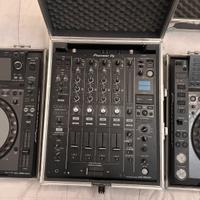 Console Pioneer DJ (2x CDJ-2000 NXS + DJM-900 NXS)
