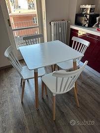 Set Tavolo 80x80 +4 Sedie Stile Nordico COME NUOVO