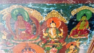 Thangka su seta vetrato davanti e dietro