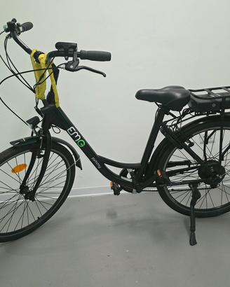 BICI ELETTRICA PEDALATA ASSISTITA 2025