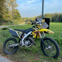 Suzuki valenti 50